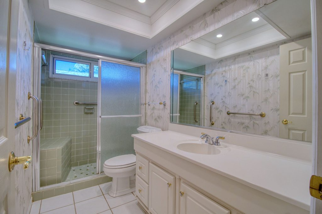 5a bathroom 2 –